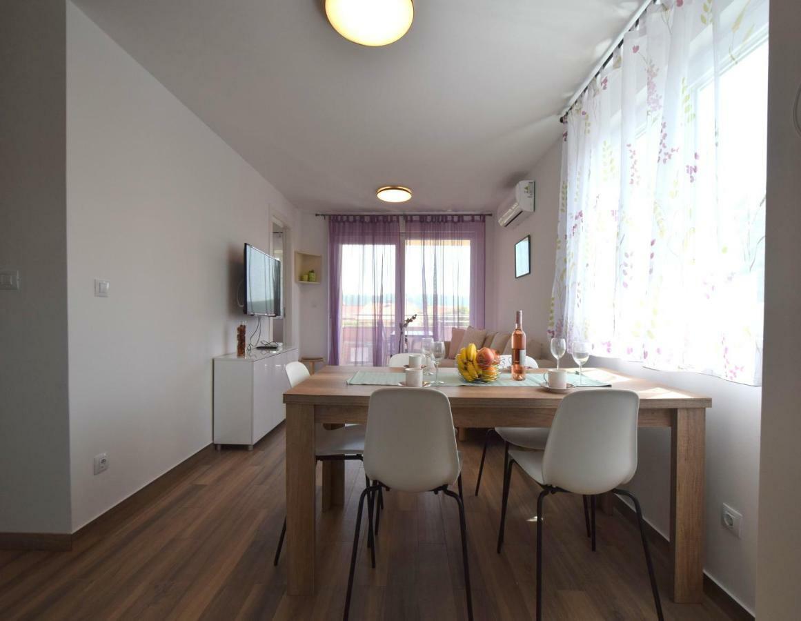 Apartments Medna Cizici Ngoại thất bức ảnh